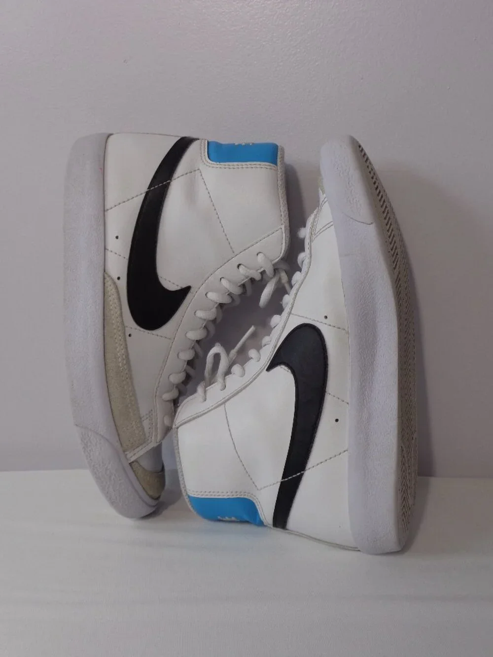 Nike Blazer Mid ‘77 (GS) White Black Photo Blue Shoes DA4086-108 Youth Size 4Y